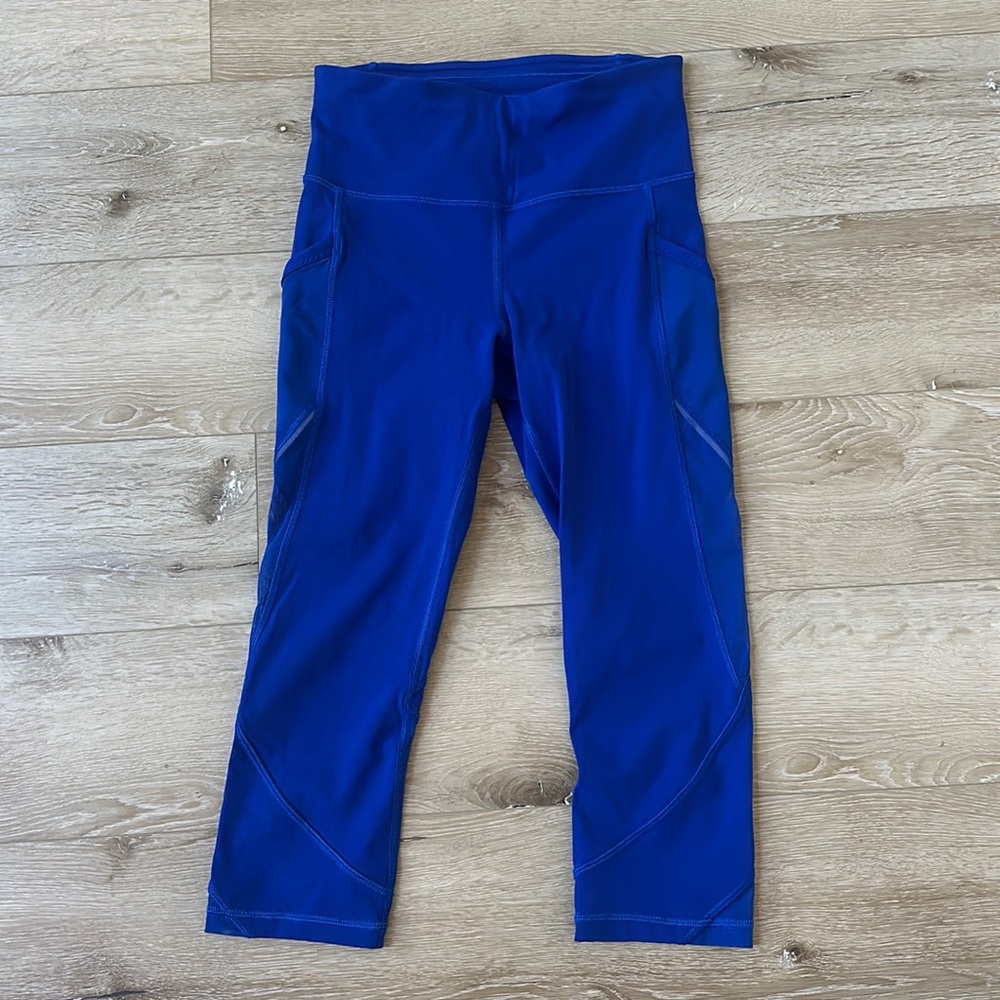 Size 4 cobalt blue cropped leggings lululemon